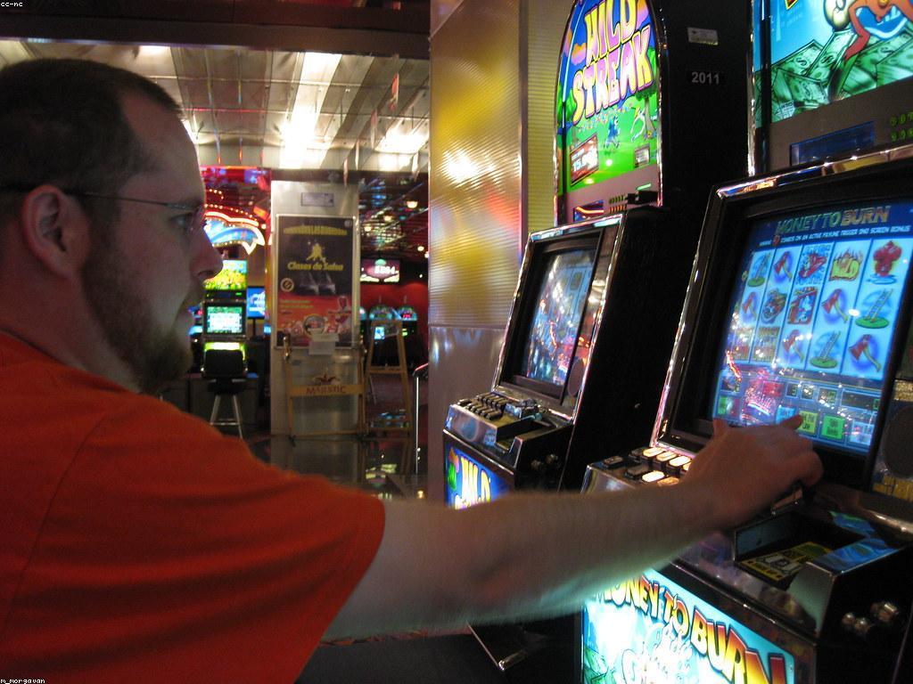 អត្ថប្រយោជន៍នៃការលេងកាស៊ីណូអនឡាញ SLOT